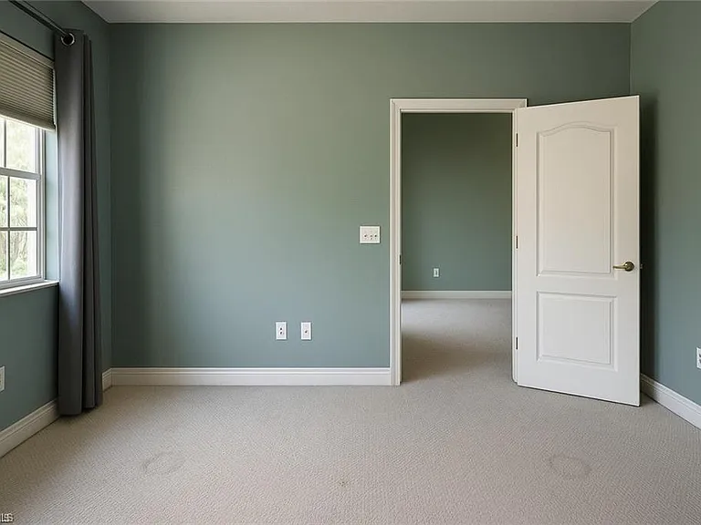 700 Luisa Ln #2 — Photo 17