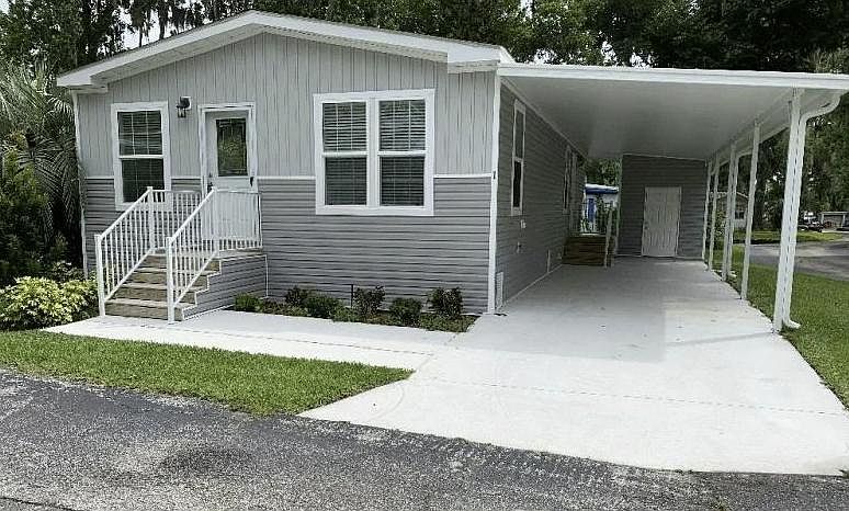 1st image of 105 Kelly Ln