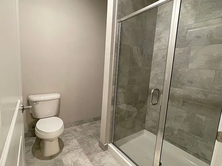14304 Wexford Dr — Photo 18