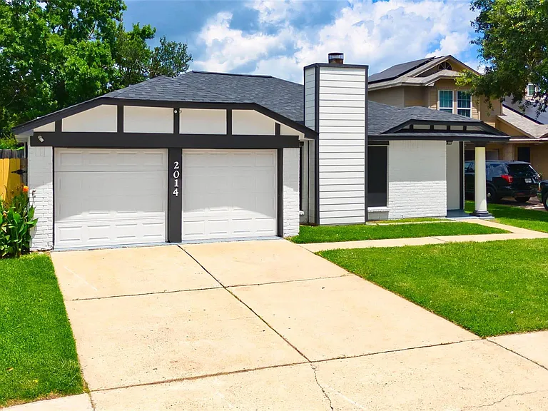 2014 Powder Mist Ln — Photo 1