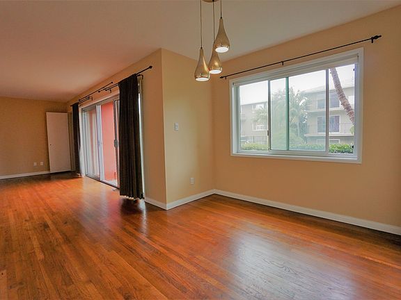 5th image of 5369 La Jolla Blvd Unit 14