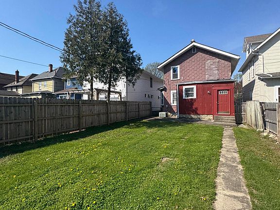 5th image of 54 N Burgess Ave