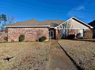 262 Sunchase Dr, Brandon, MS 39042
