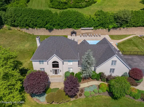 550 Lantern Hill Rd, Shavertown, PA 18708