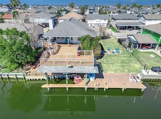 837 Marlin St, Bayou Vista, TX 77563