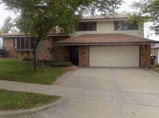 1207 W 5th St, Sioux Falls, SD 57104