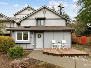 220 Israel Rd SW APT K1, Tumwater, WA 98501