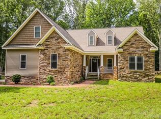 275 River Bluff Dr, Manquin, VA 23106