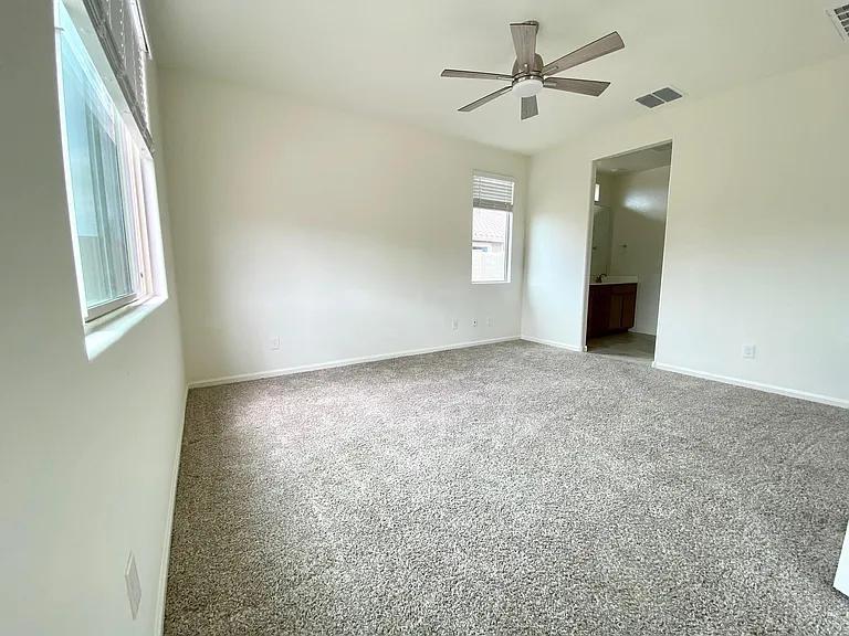 12937 E Massai Point — Photo 6