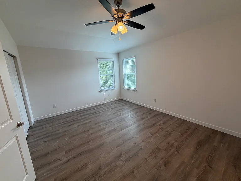801 Brazos Bend Dr — Photo 34