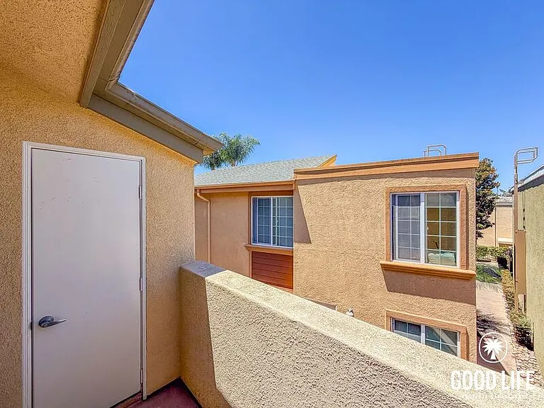 5252 Balboa Arms Dr #222 — Photo 6
