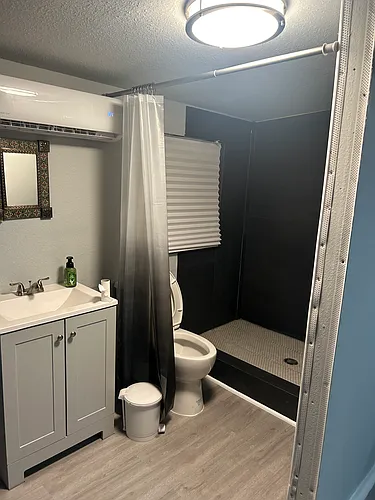 710 Adaes Ave #1 Photo 1 710 Adaes Ave #1 Photo 1