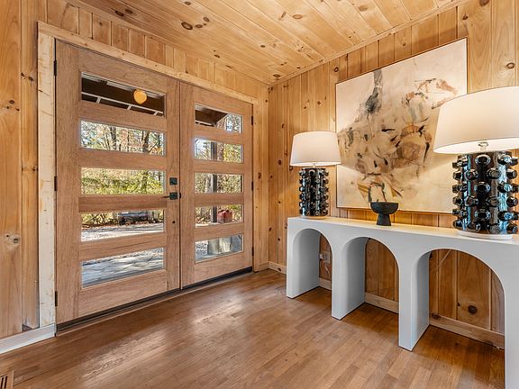 3rd image of 56 Ridge Trail