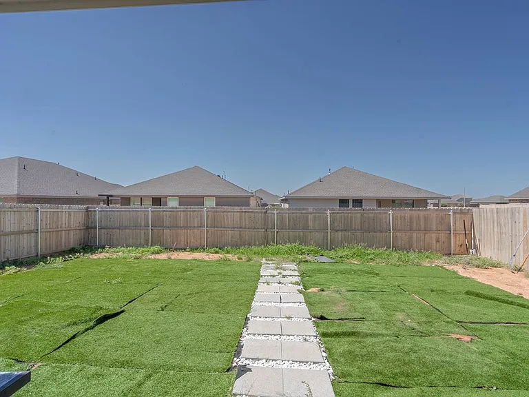 7608 Orange Blossom Rd — Photo 31