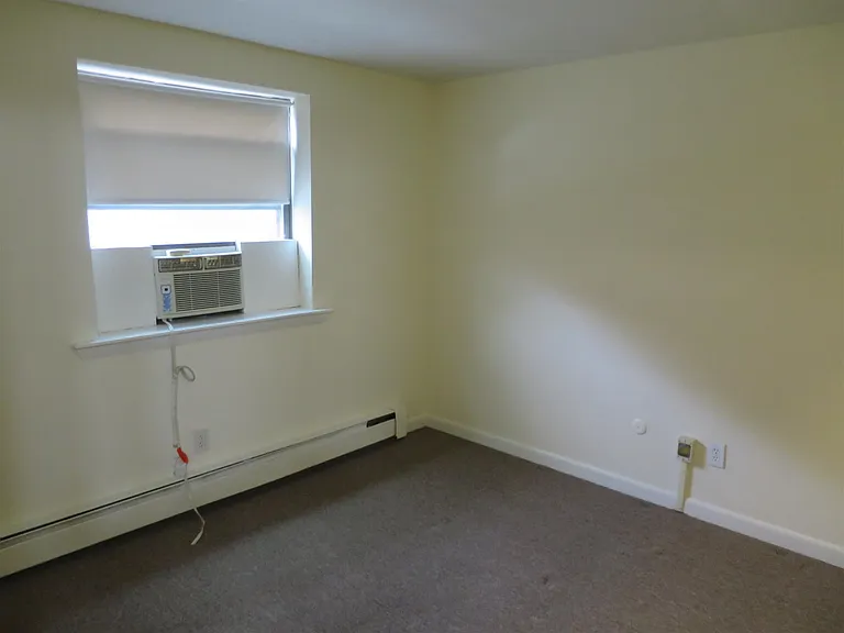 80 Highland Ave — Photo 7