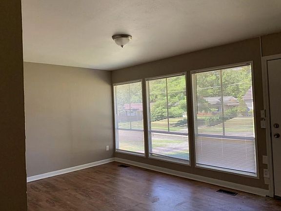 5th image of 9630 Gibralter Dr