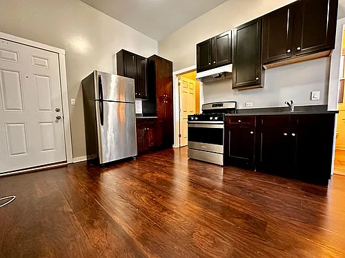3147 S May Photo 1