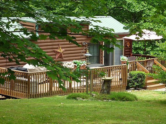 4th image of 130 Hideaway Park Trl
