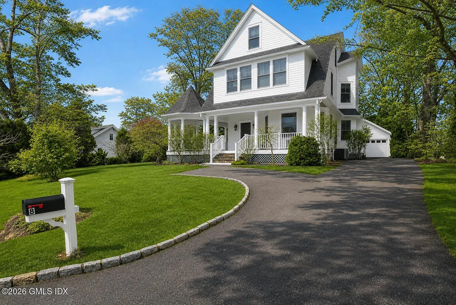 6 bed, 7.0 bath, 4600 sqft, $16,500 — Photo 1