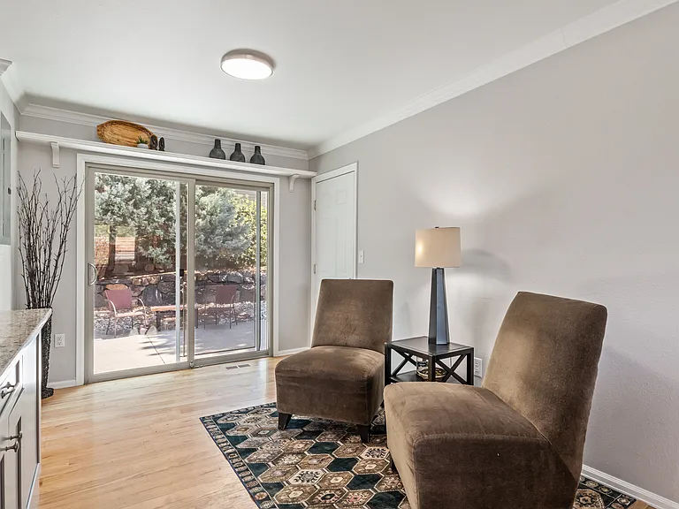 5585 Escondido Dr — Photo 6