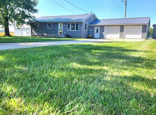 11526 Jordan Lake Rd, Lake Odessa, MI 48849