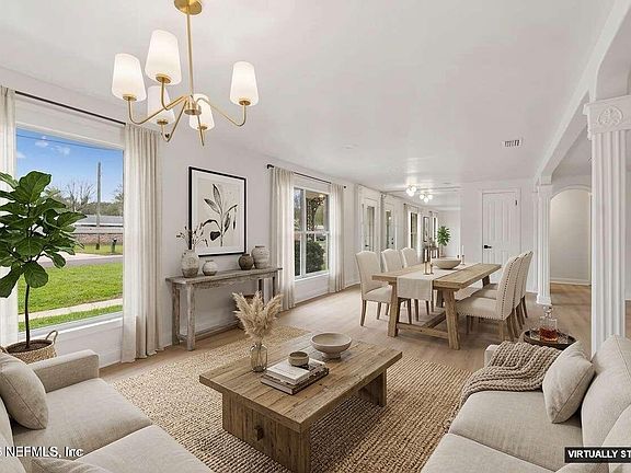 3rd image of 2153 COURTNEY Drive
