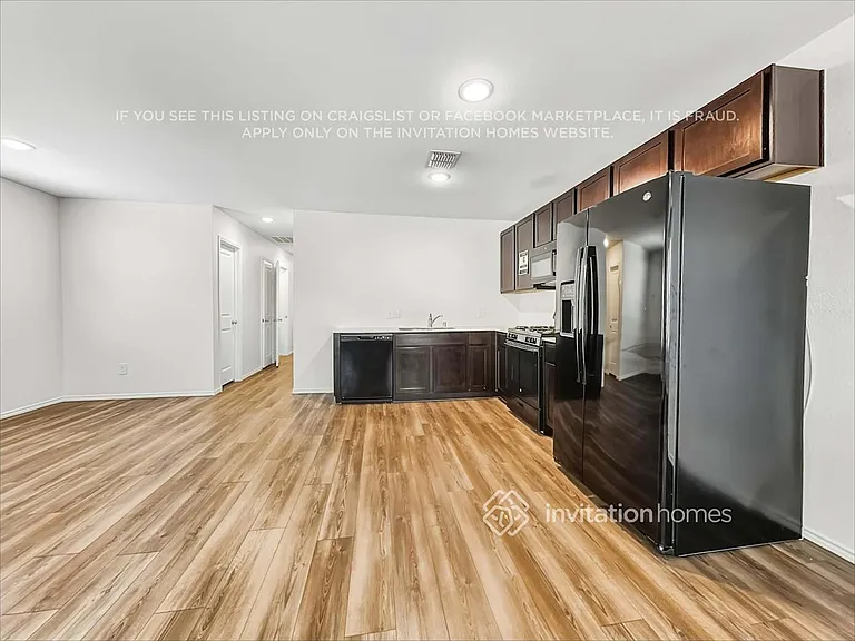 3050 Wallace Wells Ct — Photo 9