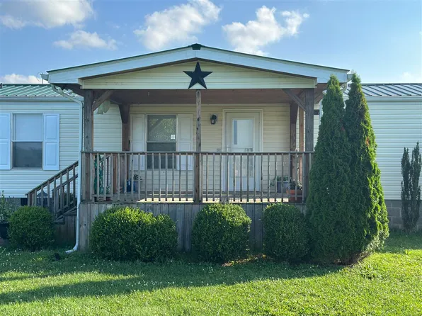 97 Poplar Grove Rd, Summer Shade, KY 42166