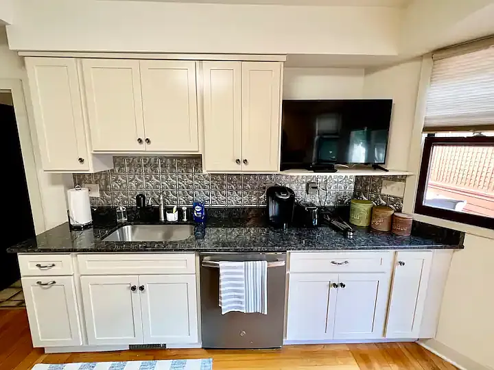 179 Caroline St #A — Photo 9