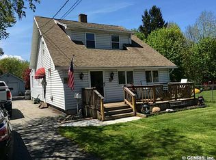 140 Windsor Rd, Rochester, NY 14612