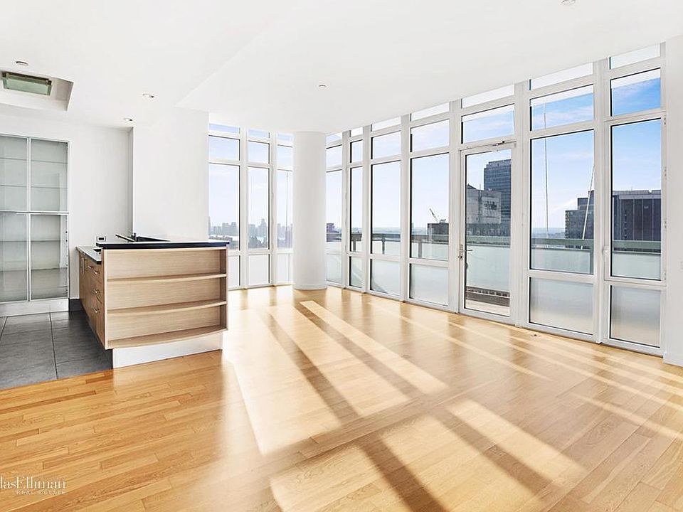 1st image of 325 5th Ave APT 42F