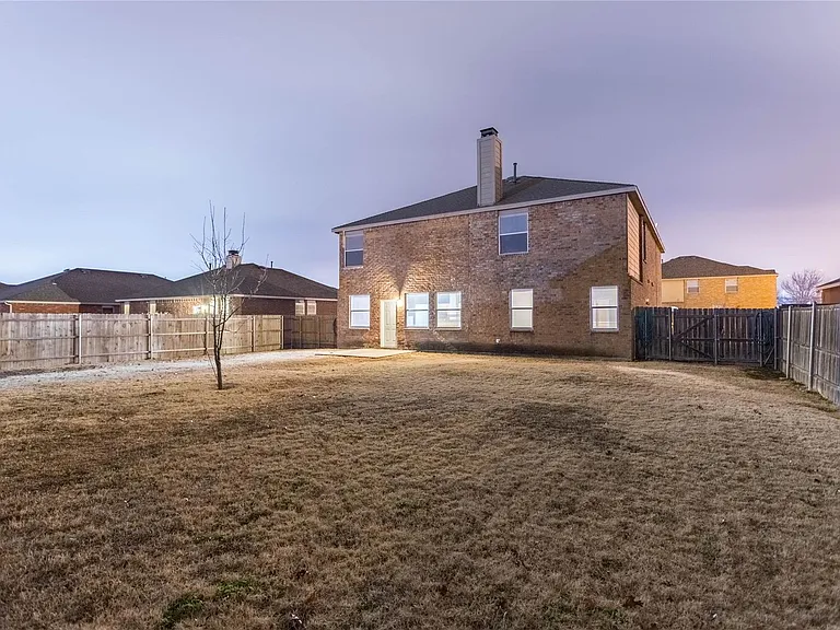1305 Auburn Dr — Photo 20