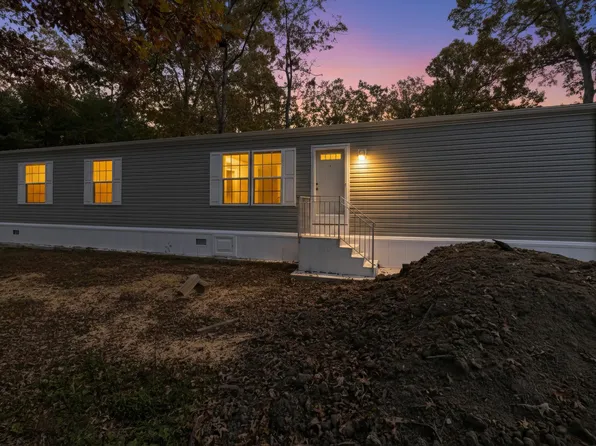 Redman 101 Fairview Manor Plan, Fairview Manor