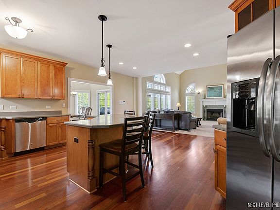 5th image of 12912 Barrow Ln