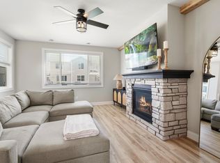 1520 Southpoint Dr, Hudson, WI 54016