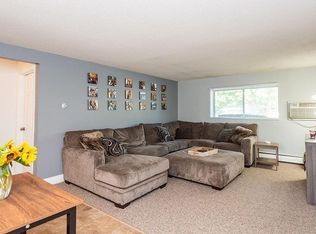 83R Hobart St APT F2, Danvers, MA 01923