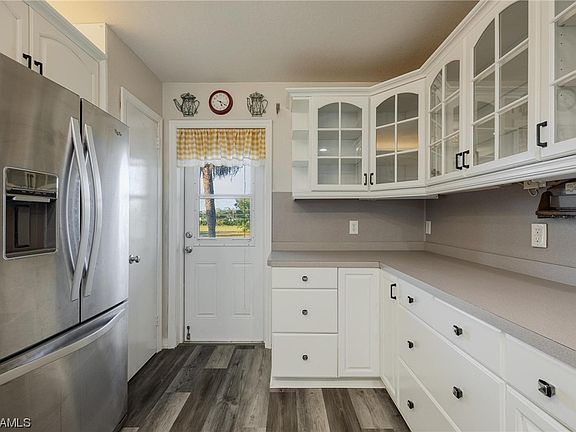 4th image of 1707 Golf Club Dr APT 7