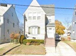 49 Munro Blvd, Valley Stream, NY 11581