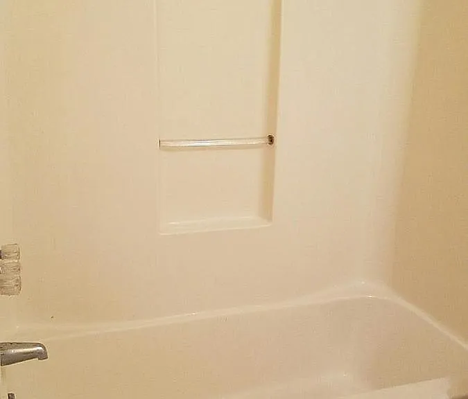 2324 W Grace St — Photo 5