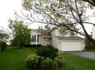 2565 Bluebell Ct, Round Lake Beach, IL 60073