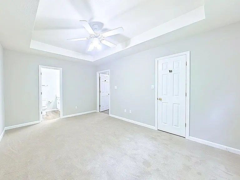 491 Connemara Trl — Photo 10
