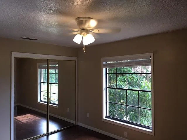 3370 Cedar Springs Pl — Photo 11
