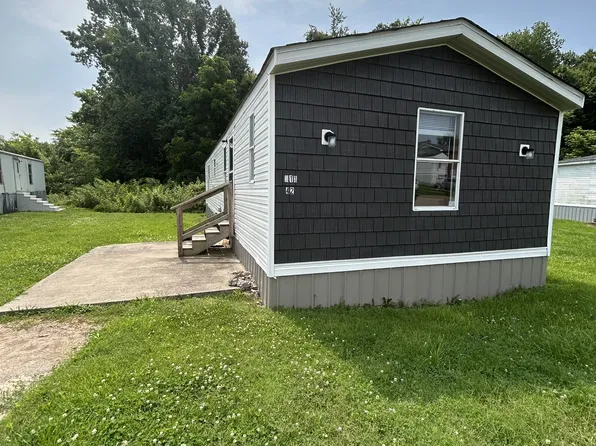 313 Belew St, Oak Grove, KY 42262