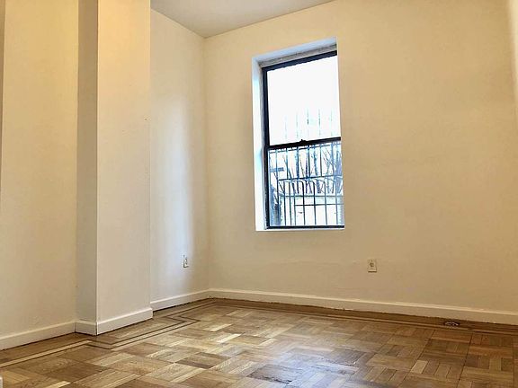 3rd image of 279 S 5th St APT 2