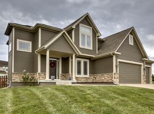 7700 Dove Ave, Kansas City, MO 64139