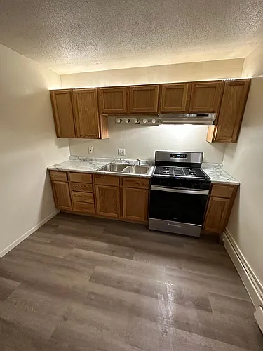 1313 1st Ave #2 Photo 1