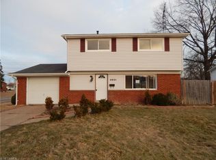 4601 Meadow Ln, Lorain, OH 44055