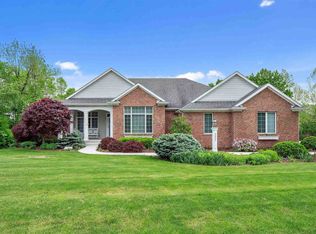 3007 Covington Farms Rd, Fort Wayne, IN 46814