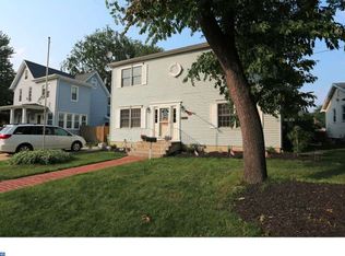 902 Parry Ave, Palmyra, NJ 08065