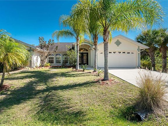 4th image of 18422 Kerrville Cir
